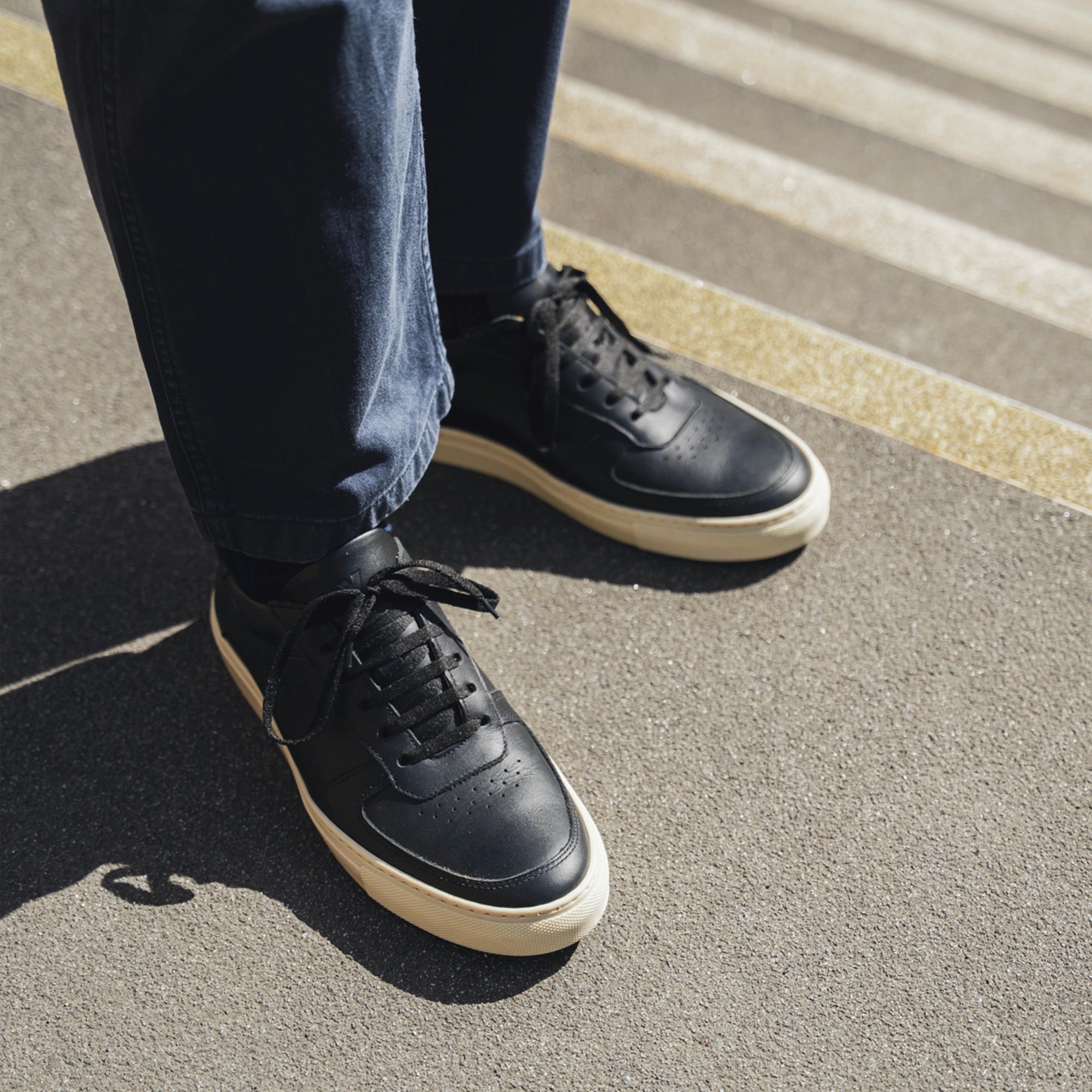 DIDSBURY // BLACK